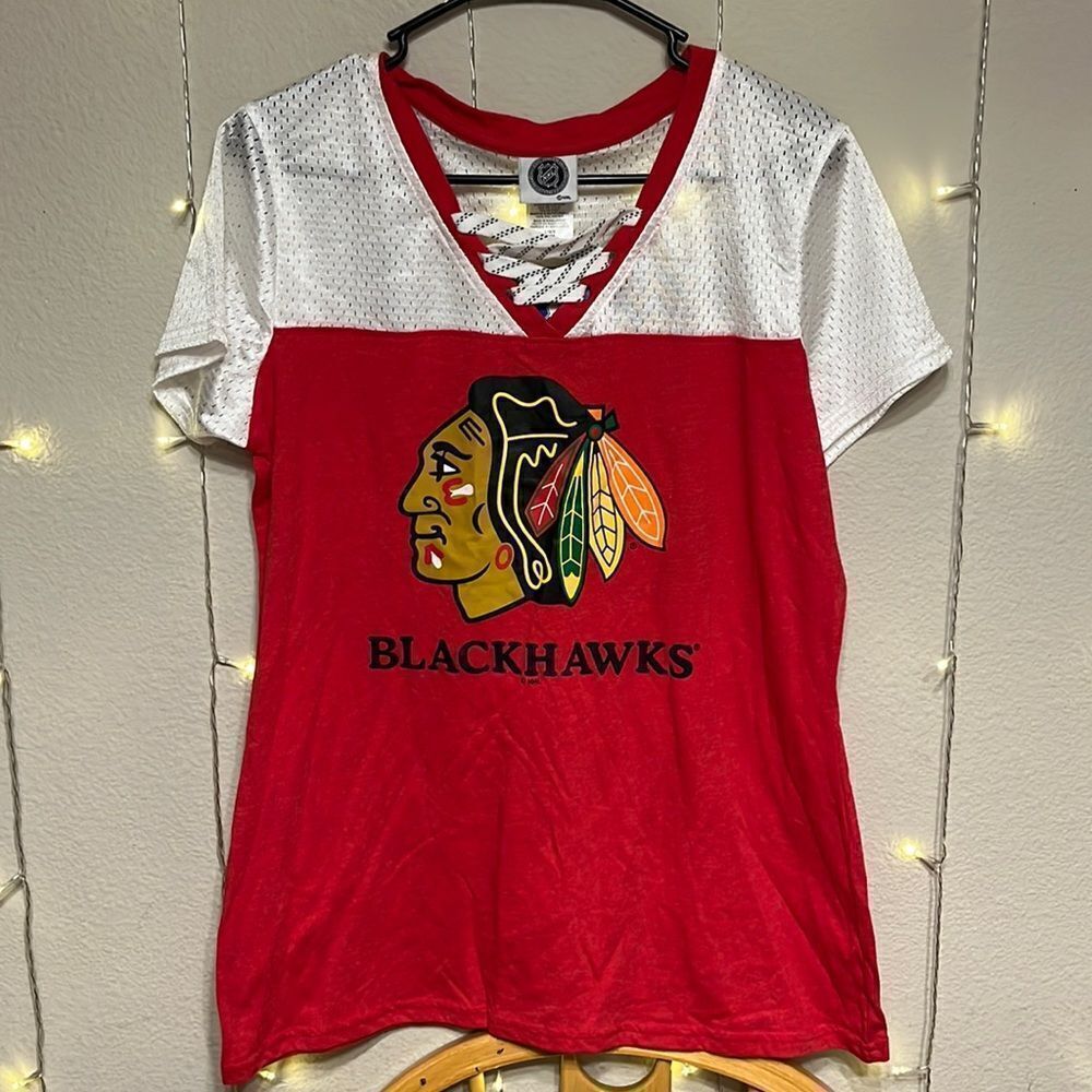 NWT-NHL Chicago Blackhawks Women’s #88 Kane Jersey Shirt